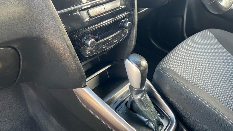 Suzuki Vitara 1.4 Boosterjet 48V Hybrid SZ-T 5dr Auto Petrol Estate